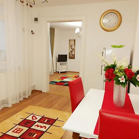 Апартаменти Casa Dusa - Apartament Crisstina Брашов