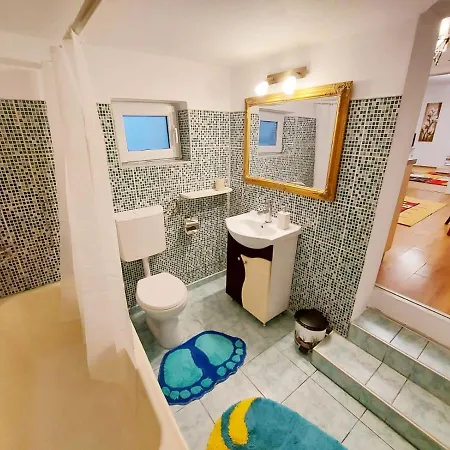 Апартаменти Casa Dusa - Apartament Crisstina *
