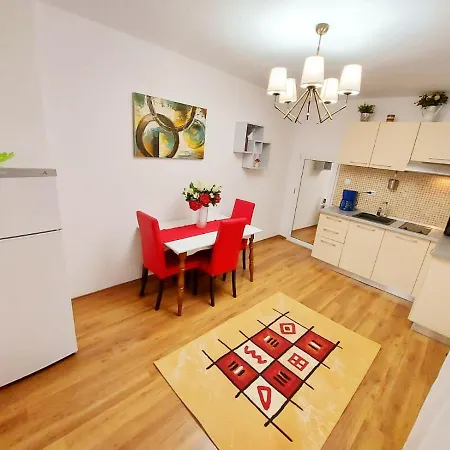Апартаменти Casa Dusa - Apartament Crisstina *